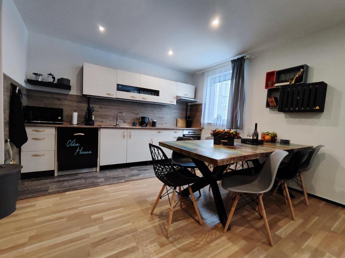 Apartament Vibe House Praga Zewnętrze zdjęcie